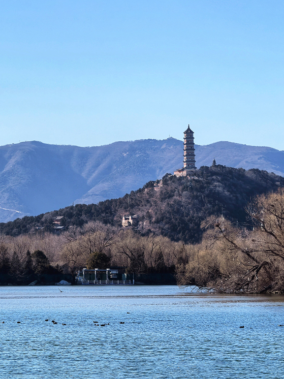 湖光山色.png 湖光山色.png